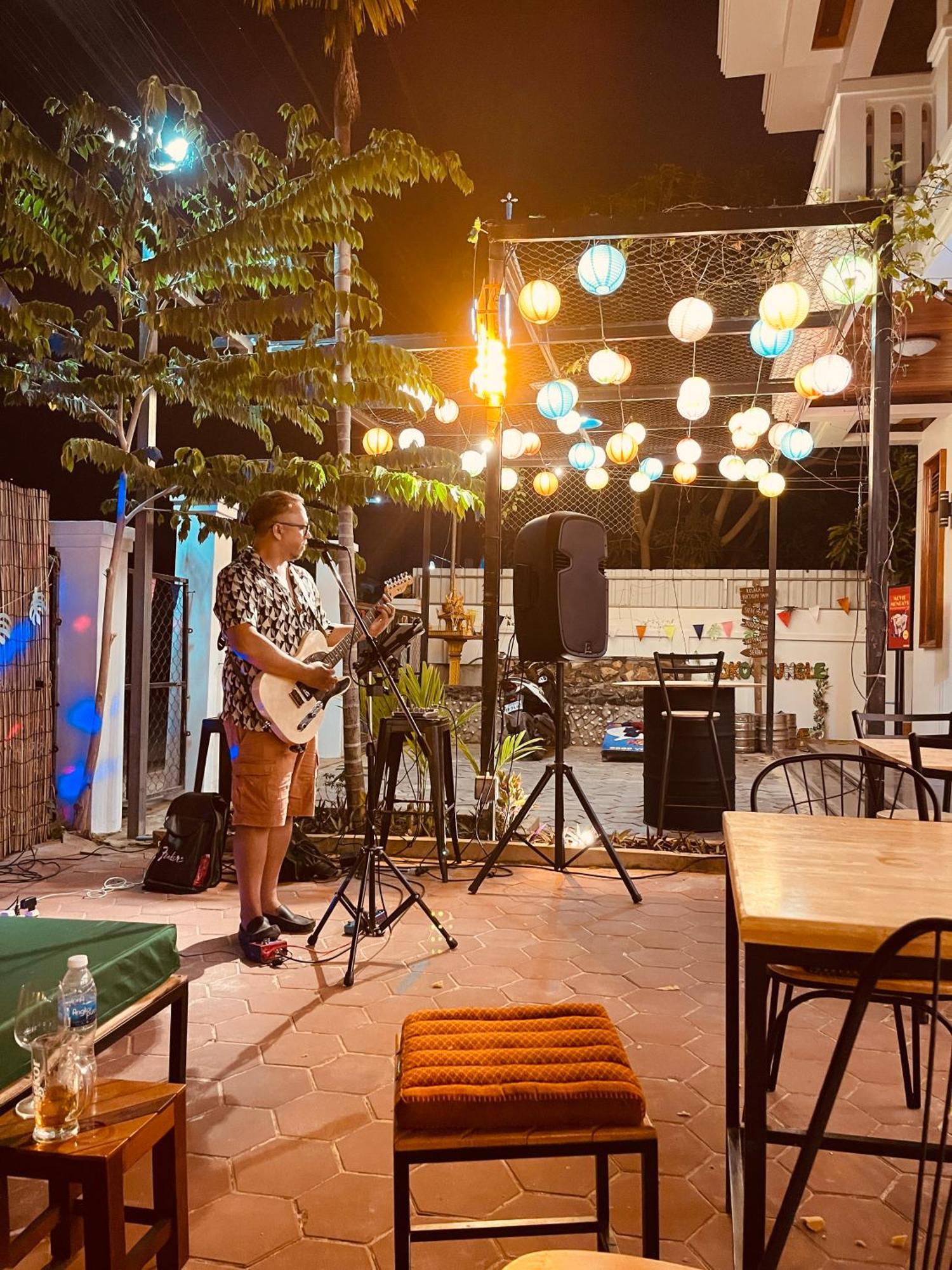 Good Vibes Hotel Siem Reap Buitenkant foto